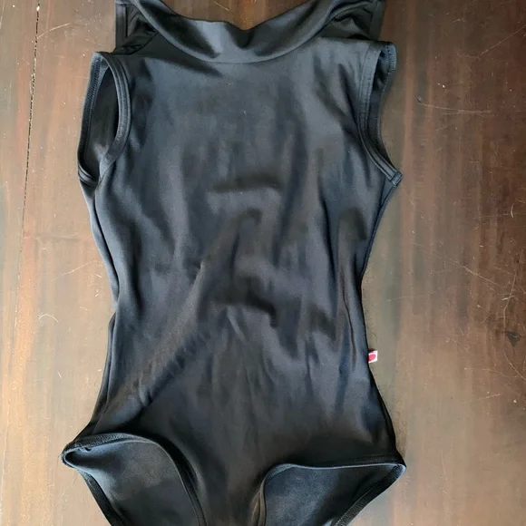 Natasha Yumiko Leotard - Picture 2 of 4